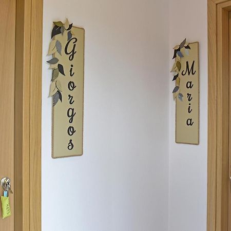 Giorgos & Maria Villas Ágios Matthaíos エクステリア 写真